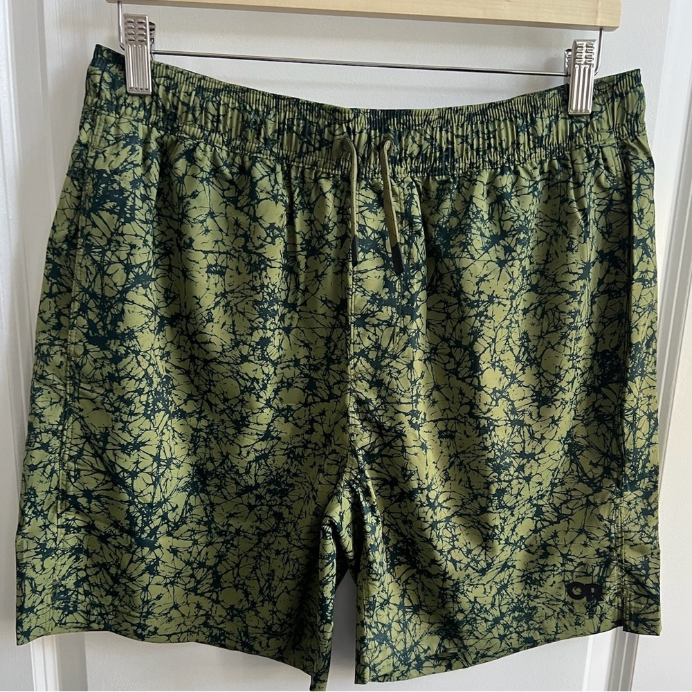 NWT Outdoor Research Men’s Odyssey Multi Short - Green Multi